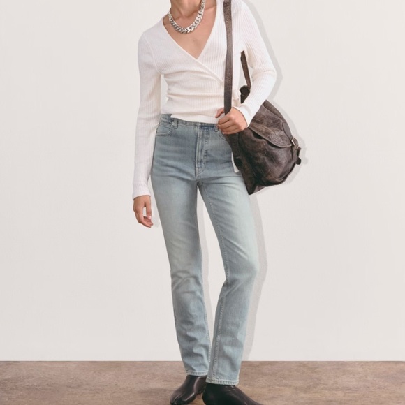 Everlane The Way-High Slim Jean, size 31, Vintage Light - Picture 2 of 12